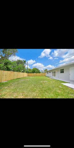 1112 NW 43rd Terrace, Lauderhill, FL 33313