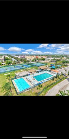 1112 NW 43rd Terrace, Lauderhill, FL 33313