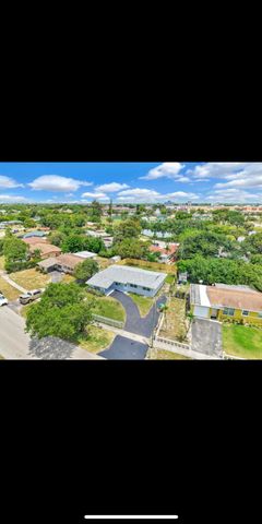 1112 NW 43rd Terrace, Lauderhill, FL 33313