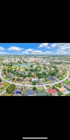 1112 NW 43rd Terrace, Lauderhill, FL 33313