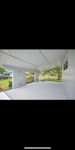 1112 NW 43rd Terrace, Lauderhill, FL 33313