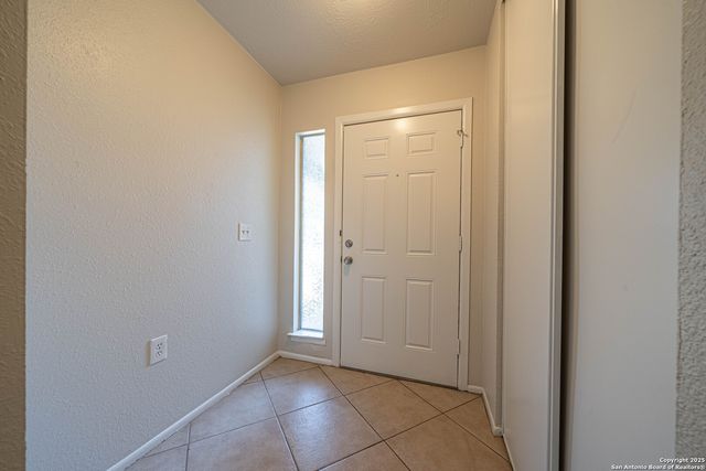 5955 Oak Run, San Antonio, TX 78247