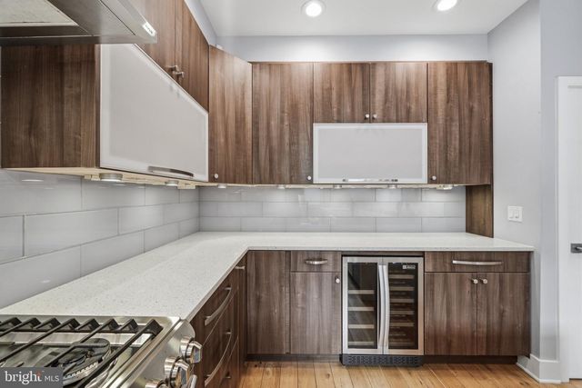 237 W THOMPSON ST, Philadelphia, PA 19122
