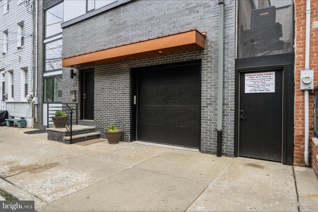 237 W THOMPSON ST, Philadelphia, PA 19122