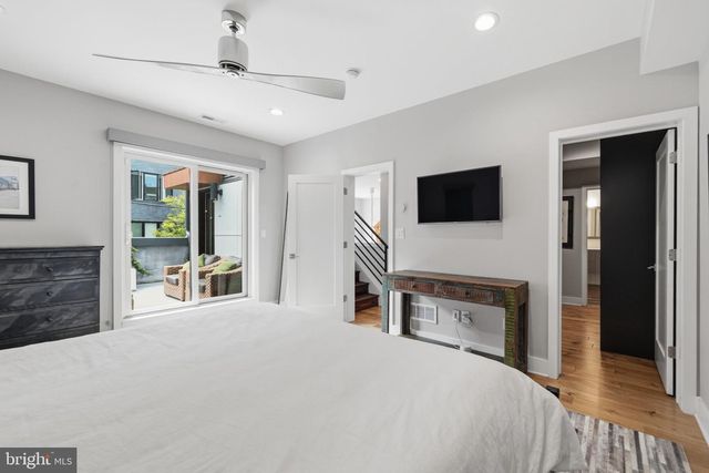237 W THOMPSON ST, Philadelphia, PA 19122