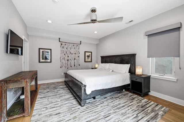 237 W THOMPSON ST, Philadelphia, PA 19122