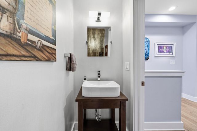 237 W THOMPSON ST, Philadelphia, PA 19122