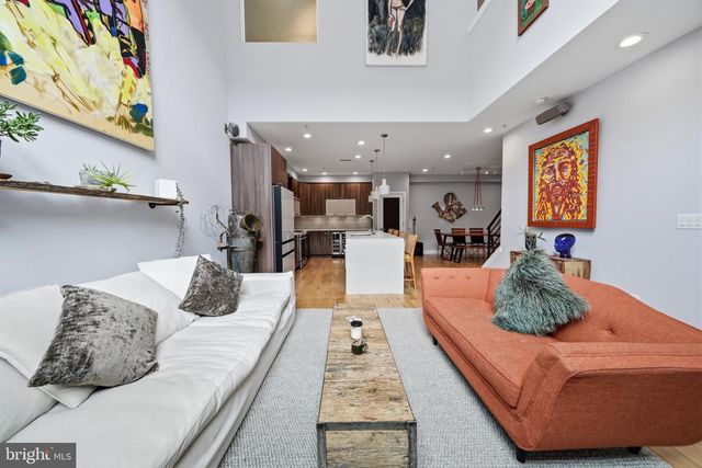 237 W THOMPSON ST, Philadelphia, PA 19122