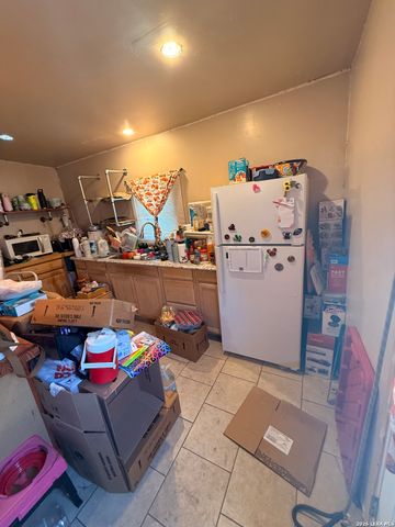 2123 PEREZ ST, San Antonio, TX 78207
