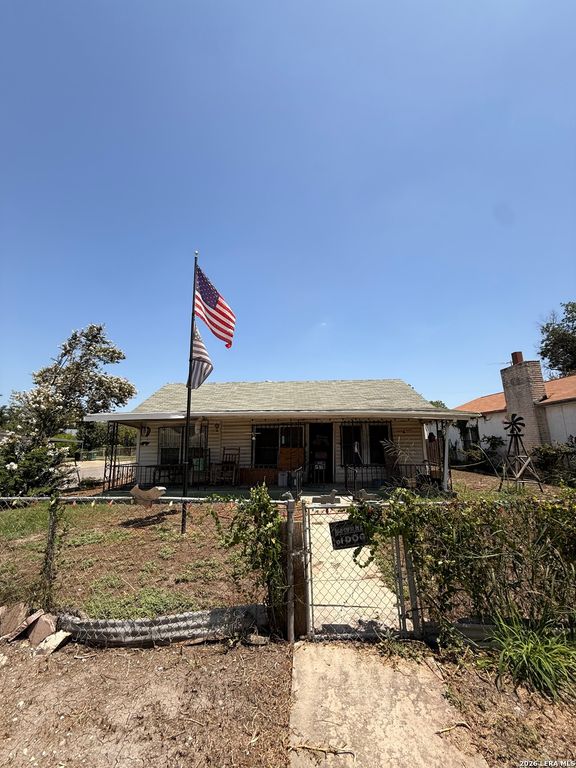 2123 PEREZ ST, San Antonio, TX 78207