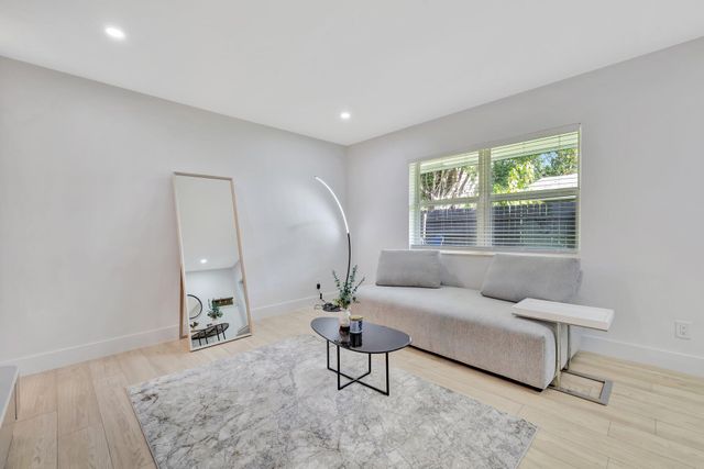 934 NW 4th Avenue 1-4, Fort Lauderdale, FL 33311