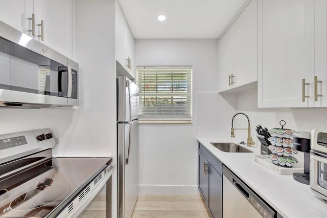 934 NW 4th Avenue 1-4, Fort Lauderdale, FL 33311