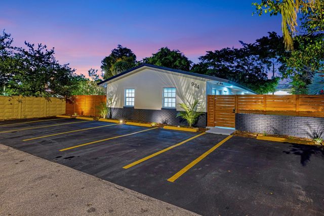 934 NW 4th Avenue 1-4, Fort Lauderdale, FL 33311