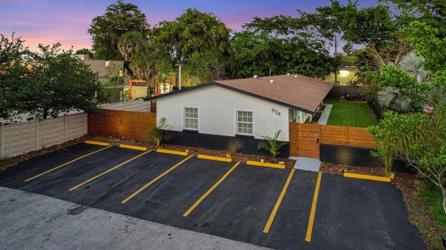 934 NW 4th Avenue 1-4, Fort Lauderdale, FL 33311
