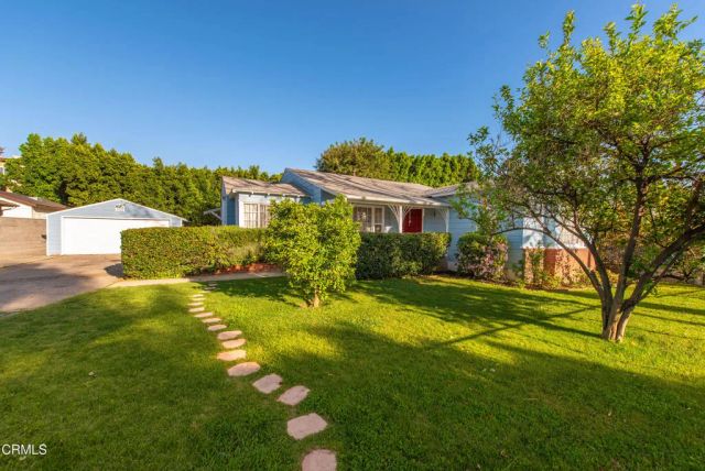 6514 Mammoth Avenue, Valley Glen, CA 91401