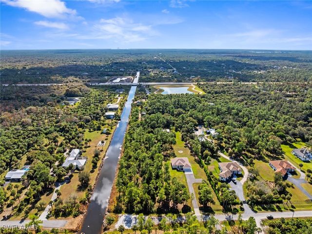 1280 14th AVE NE, Naples, FL 34120