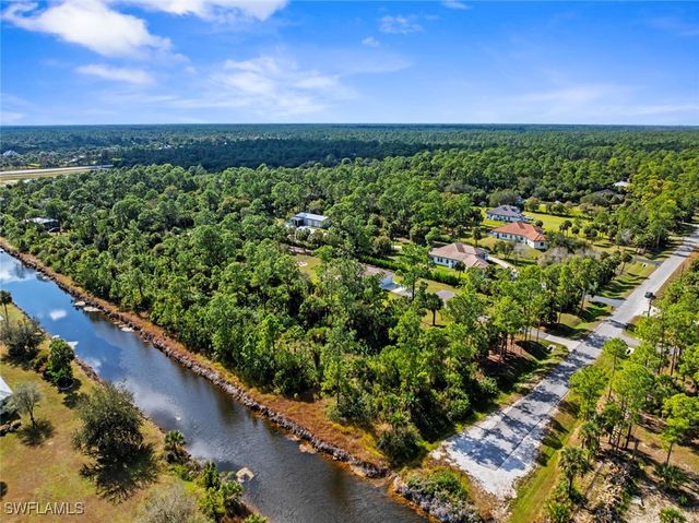 1280 14th AVE NE, Naples, FL 34120