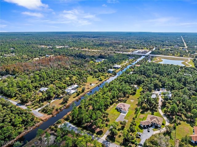 1280 14th AVE NE, Naples, FL 34120