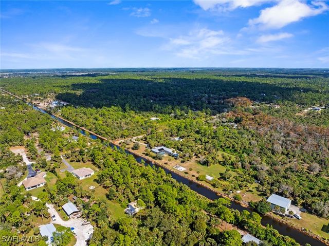 1280 14th AVE NE, Naples, FL 34120