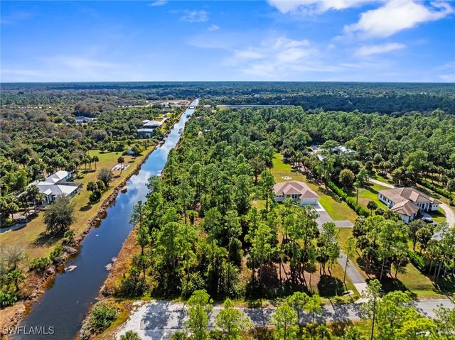 1280 14th AVE NE, Naples, FL 34120