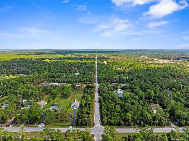 1280 14th AVE NE, Naples, FL 34120