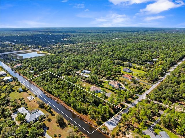 1280 14th AVE NE, Naples, FL 34120