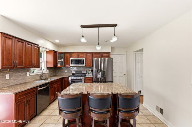 39 Driftwood Drive, Howell, NJ 07731