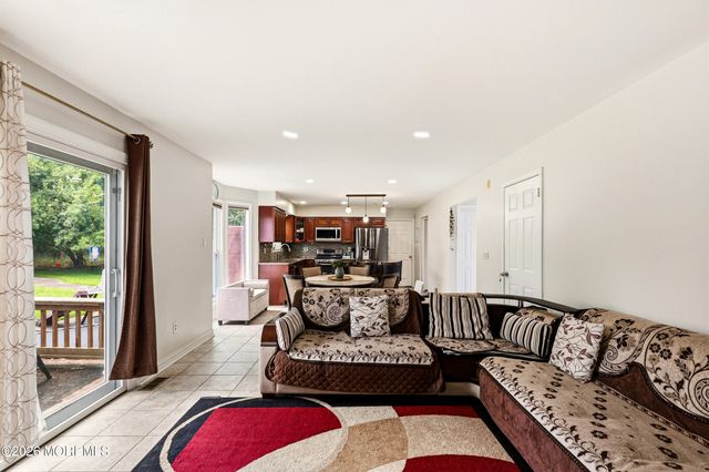39 Driftwood Drive, Howell, NJ 07731
