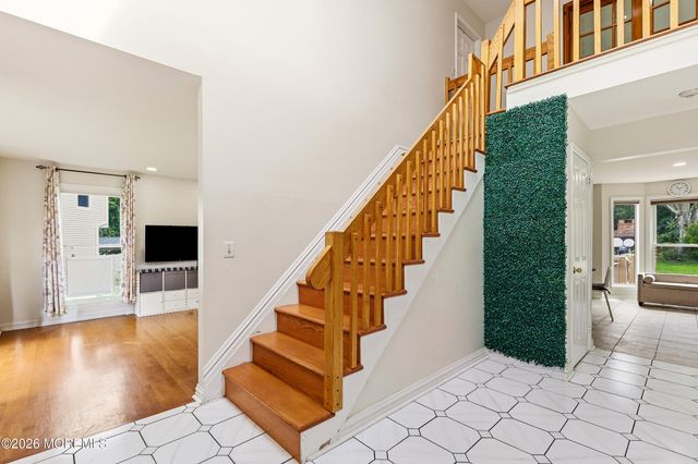 39 Driftwood Drive, Howell, NJ 07731