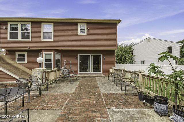 39 Driftwood Drive, Howell, NJ 07731