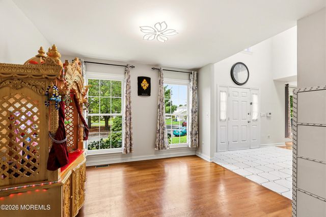 39 Driftwood Drive, Howell, NJ 07731