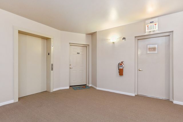 5311 W Mint Julip Drive 301, Alsip, IL 60803