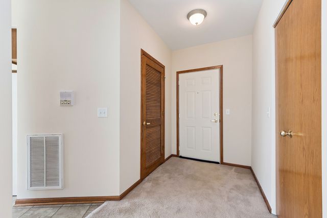 5311 W Mint Julip Drive 301, Alsip, IL 60803