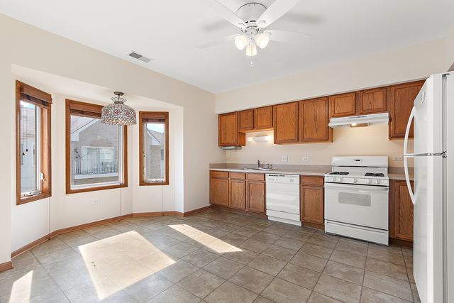 5311 W Mint Julip Drive 301, Alsip, IL 60803