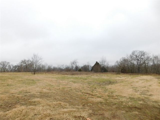 14593 It'll Do Road, Pea Ridge, AR 72751
