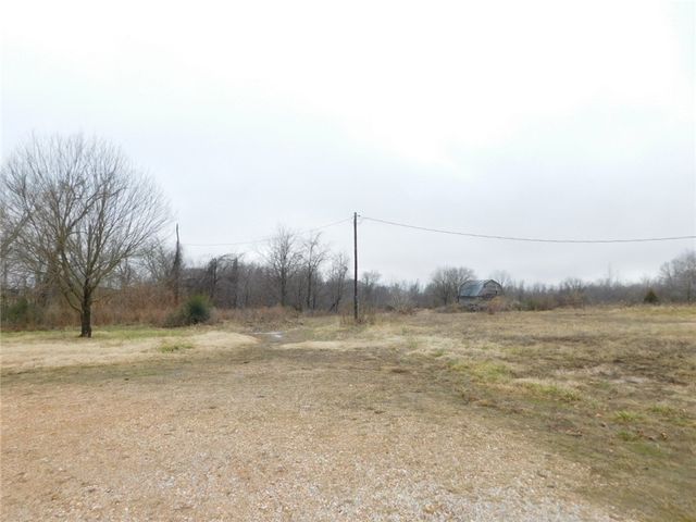 14593 It'll Do Road, Pea Ridge, AR 72751