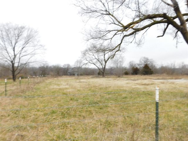14593 It'll Do Road, Pea Ridge, AR 72751