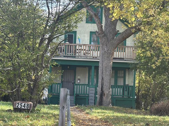 2548 N Teutonia AVENUE, Milwaukee, WI 53206