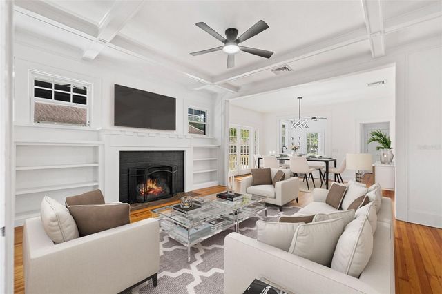 2830 2ND AVENUE N, St Petersburg, FL 33713