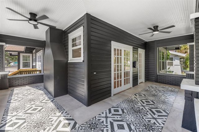 2830 2ND AVENUE N, St Petersburg, FL 33713