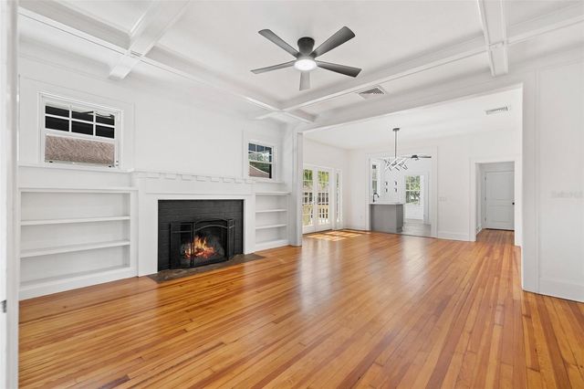 2830 2ND AVENUE N, St Petersburg, FL 33713