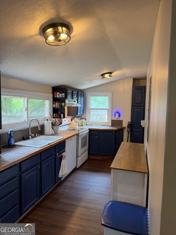 118 Jefferson Street, Valley, AL 36854