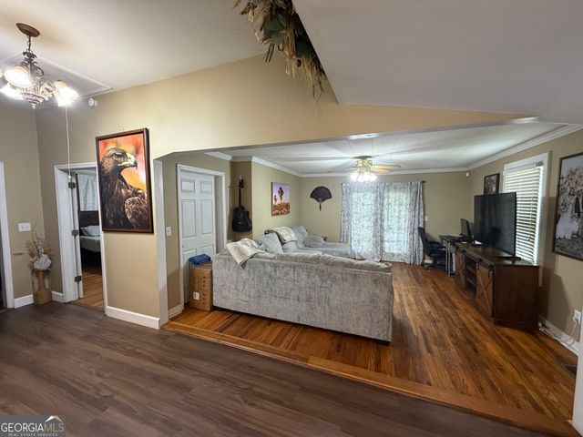 118 Jefferson Street, Valley, AL 36854