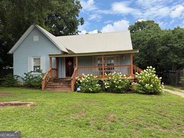 118 Jefferson Street, Valley, AL 36854