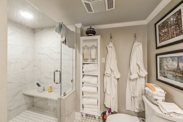 226 Lynwood Drive, Houma, LA 70360