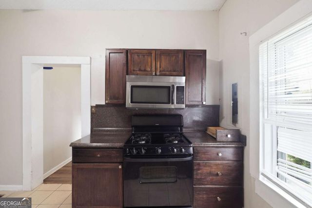 1028 Birch Street SW, Atlanta, GA 30310