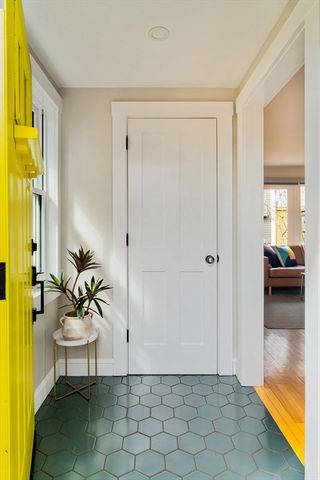 7 Sparks Street, Cambridge, MA 02138