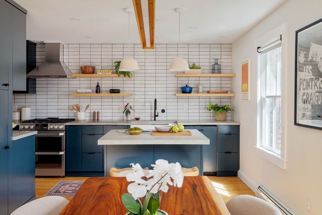 7 Sparks Street, Cambridge, MA 02138