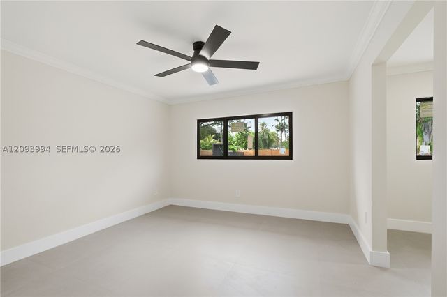 10861 SW 93rd St, Miami, FL 33176