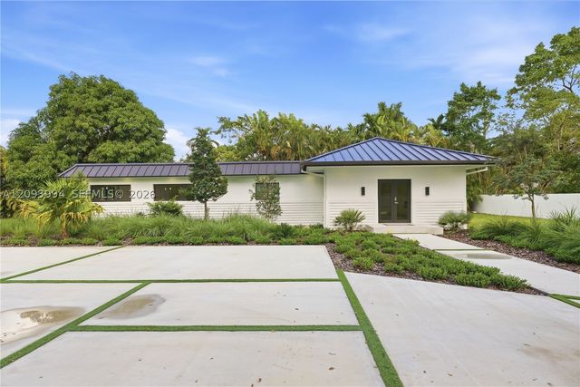 10861 SW 93rd St, Miami, FL 33176